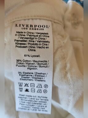 Liverpool Los Angeles White Woven brand label Dress Pants